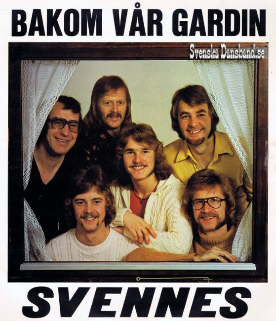 SVENNES LP (1974) " Bakom vr gardin" A